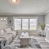 Chic Seneca Falls Home on Cayuga Wine Trail!