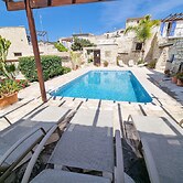 Poseidon's Pool Paradise