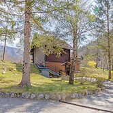 Rozi's Riverside Cottage