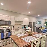 Dtwn Bull Shoals Condo: 1 Mi to Lake Access!