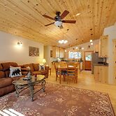 Near Hikes: Arnold Cabin w/ EV Charger & Fire Pit