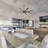 Waterfront Escape: Ozarks Home + Guest House!