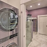 Regal River Retreat in the Heart of Yankton!