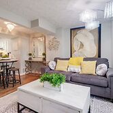 Quaint Arlington Vacation Rental w/ Patio!