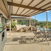 Luxe Mid-century Austin Home w/ Canyon Views