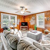 2 Mi to Ski Sapphire: Pet-friendly Cashiers Cabin