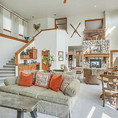 Expansive Edwards Condo on Main Street w/ Views!