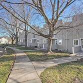 Lovely Iowa City Townhome ~ 3 Mi to Dtwn!