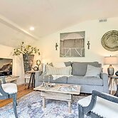4 Mi to Boone: Converted Barn Duplex by Stream