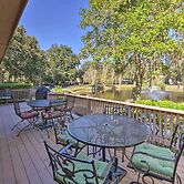 Palmetto Dunes Villa w/ Deck & Lagoon Views!