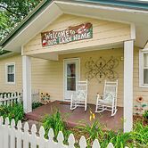 Ferriday Lakehouse w/ Private Dock, Deck, & Yard!