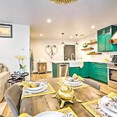 Luxury Spa Retreat: Private Courtyard & More!