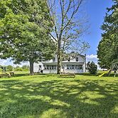 Lakefront Retreat w/ Shared Dock & Fire Pit!