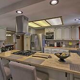 Spacious Lancaster Family Ranch - BBQ & Patio