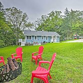 Updated Twin Lakes Cottage, Walk to Lake Mary