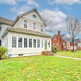Charming Long Island Home w/ Fenced Yard!