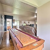 Loft Unplugged w/ Outdoor Space in Amish Country!