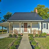 Lovely Pembroke Retreat w/ Beautiful Patio!