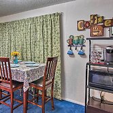 Dog-friendly Bartlesville Retreat w/ Yard!