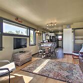 Pet-friendly Choteau Townhouse With Gas Grill!