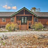 Walk to Table Rock Lake: Spacious Home w/ Deck!