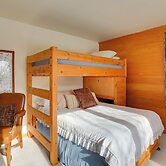 15 Mi to Downtown Minneapolis: Retreat on 5 Acres
