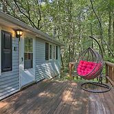North Arrowhead Lake Cabin w/ Deck, Pets Welcome!
