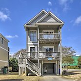 Home w/ Deck in Corolla Light: Walk to Beach!
