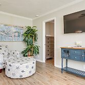 Charming Gulfport Home ~ 2 Mi to Marina
