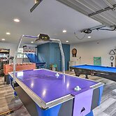 Coastal Haven Getaway ~ 1 Mi to Mill Beach!