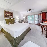 Ski + Shop: Newly Renovated Chautauqua Lake Studio