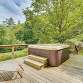 Londonderry Retreat ~ 3 Mi to Lowell Lake!