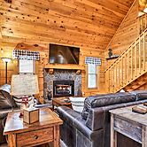 Homey Sevierville Cabin w/ Deck Near Pigeon Forge!