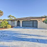 Bokeelia Retreat - Fishing Docks & Canals Nearby!