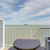Waterfront Middle Bass Condo w/ Lake Erie Views!