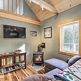 Newly Built Cabin w/ Hot Tub - 16 Mi to Stowe Mtn!