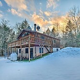 Jewett Cabin w/ Viewing Deck - 10 Mins to Skiing!
