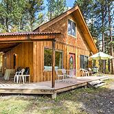 'marble Hideaway' Cabin w/ Mountain Views + Deck!