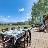 Snowmass Home w/ Hot Tub, Fireplace, & Mtn Views!