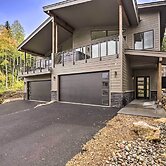 Townhome w/ Hot Tub Across From Ski Lifts!