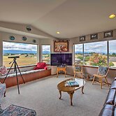 Charming Sequim House w/ Olympic Peninsula Views!