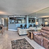 Sleek Beachfront Getaway w/ Community Perks!