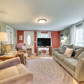 Visit Fife Lake & Traverse Bay! Farmhouse Hideaway