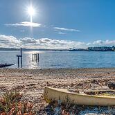 Manette Waterfront: Kayak the Bay & Walk to Town!