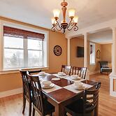 Finger Lakes Retreat: 3 Mi to Seneca & Keuka Lake