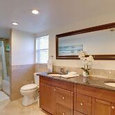 Spacious Largo Retreat: Private Pool & Yard!