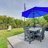 Dog-friendly Home w/ Yard ~ 6 Miles to the Beach!