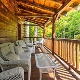 Scenic Trade Cabin w/ Deck Near Boone & App State!