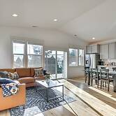 Stunning Stevenson Retreat w/ Mountain Views!