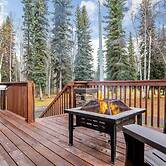 Peaceful Nature Escape w/ Deck in North Pole!